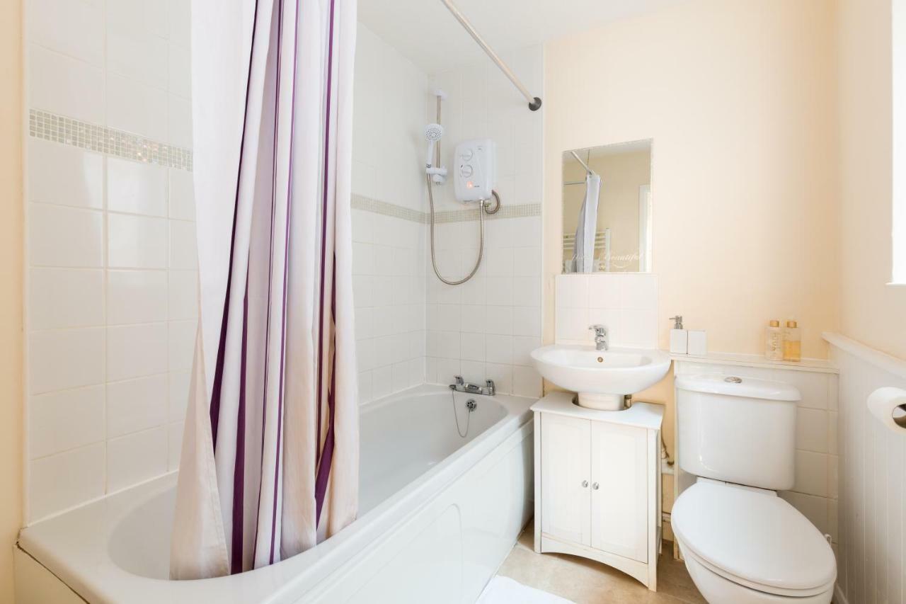 Well Presented 2 Bedroom House - Sleeps Four Leamington Exteriér fotografie
